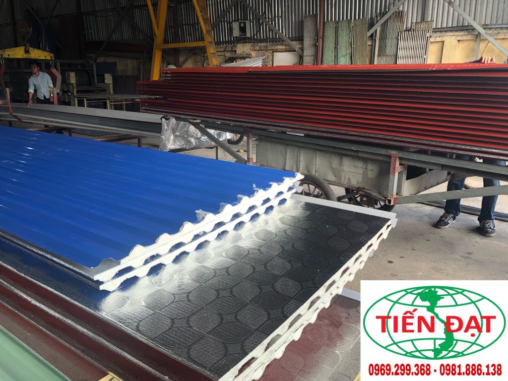 Tôn Sunsco xanh